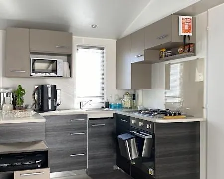 Camping Mobilhome Azur 18 *